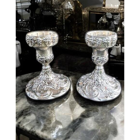 Vtg 2 Godinger Baroque Silver Plated Ornate Grapevine Candlesticks 5 Inch - Picture 10 of 13